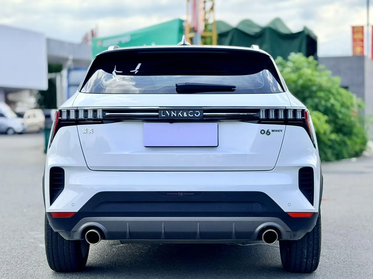 LYNK&amp;CO 2020 LYNK&amp;CO 06 MHEV 1.5TD Pro automatic transmission 2