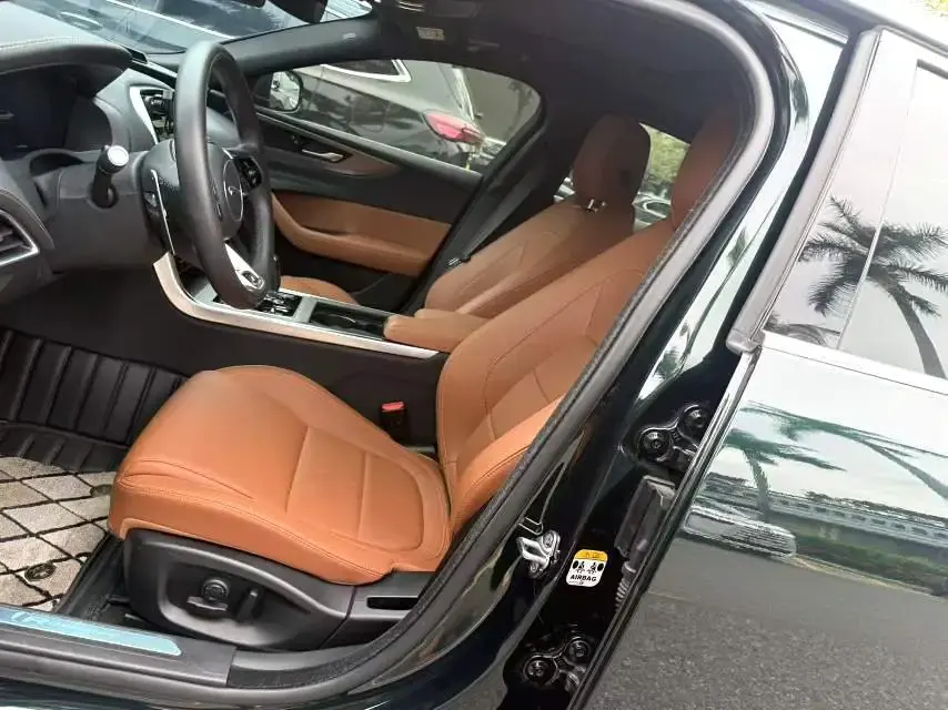 Jaguar 2021 XEL 2.0T 250PS R-DYNAMIC S Enterprising Sports Edition Automatic Gear 4