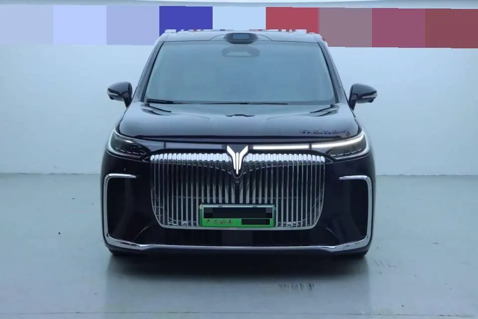 Voyah 2025 dreamers PHEV 1.5T four-wheel drive flagship dry Kun version automatic gear 2