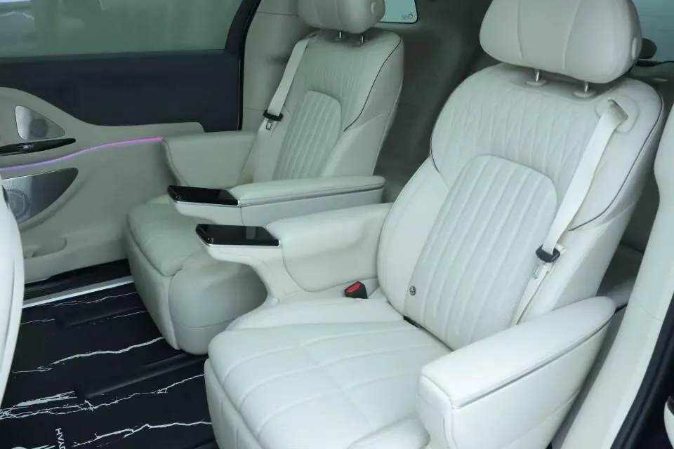 Voyah 2025 dreamers PHEV 1.5T four-wheel drive flagship dry Kun version automatic gear 4