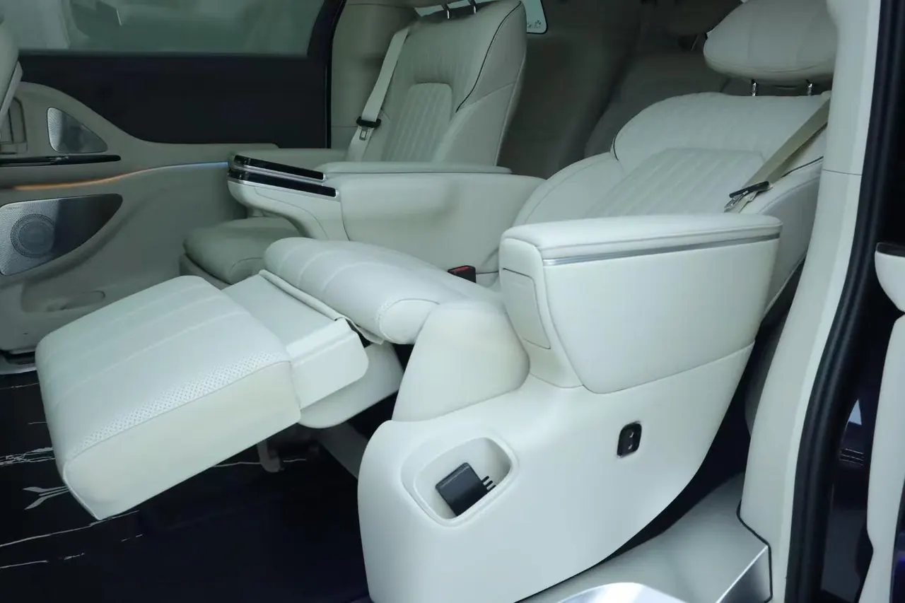 Voyah 2025 dreamers PHEV 1.5T four-wheel drive flagship dry Kun version automatic gear 5