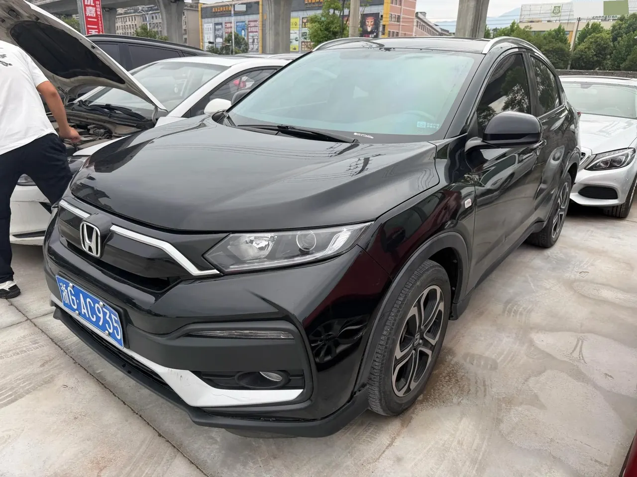 Honda 2021 XR-V 1.5 Stepless Comfort Edition Automatic Gear - View 1