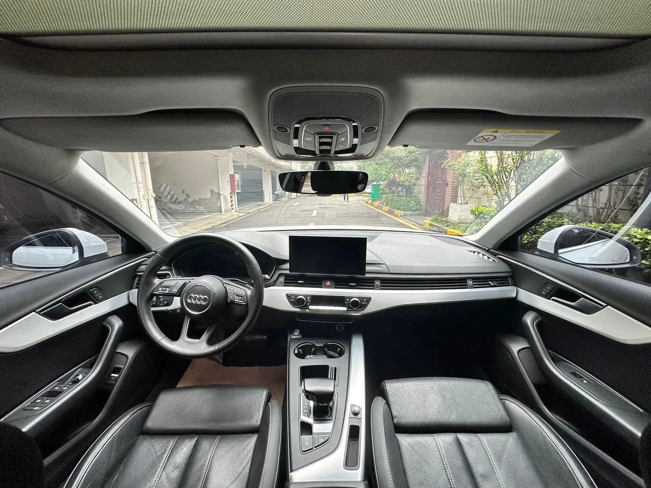 Audi 2020 A4L 2.0TFSI 40TFSI Deluxe Dynamic Automatic 5