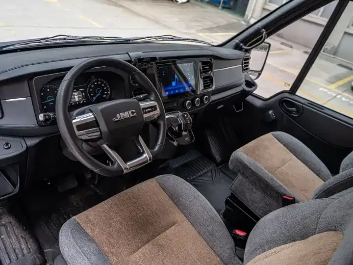 JMC Fushun camping saloon car 2024 2.0T automatic 9