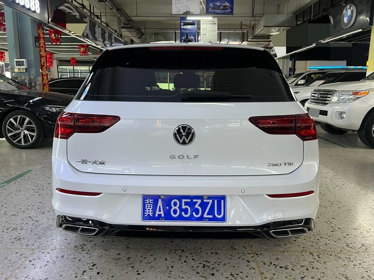 Volkswagen 2021 Golf 8 R-Line 1.4TSI 280TSI Automatic 5
