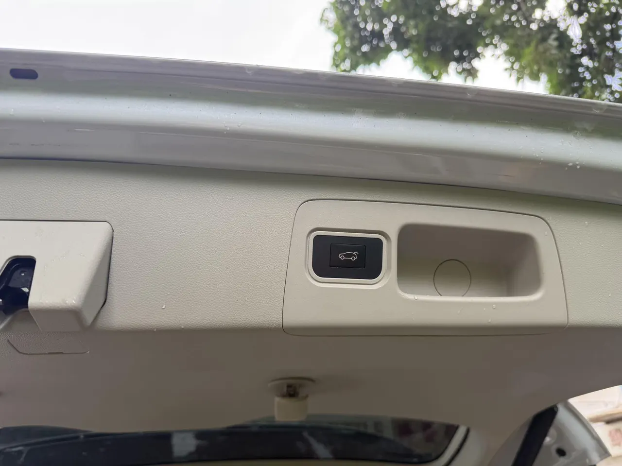 Buick 2021 GL8 ES Lu Zun 2.0T 653T Comfortable Automatic Gear 8