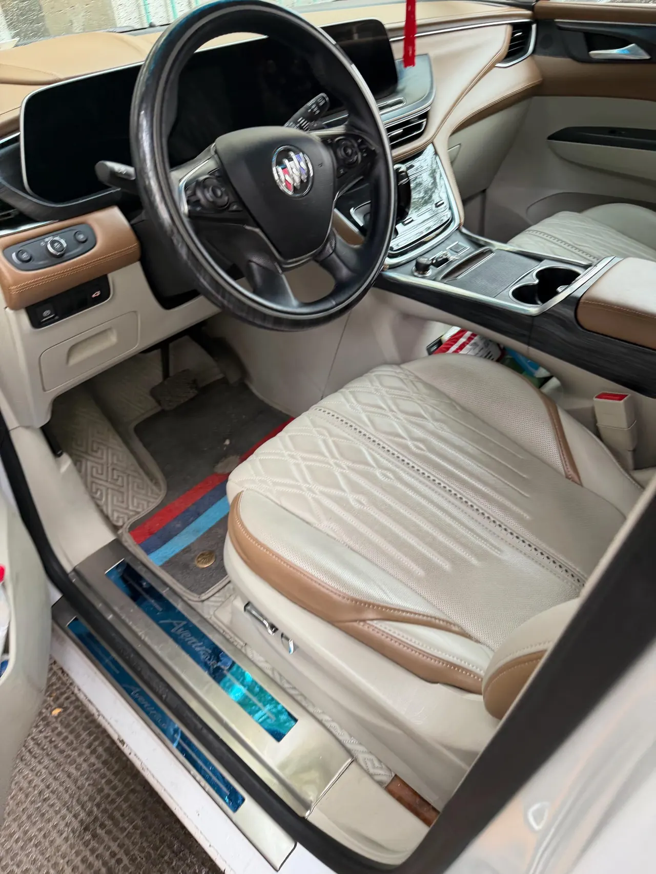 Buick 2021 GL8 ES Lu Zun 2.0T 653T Exclusive Automatic Gear 7