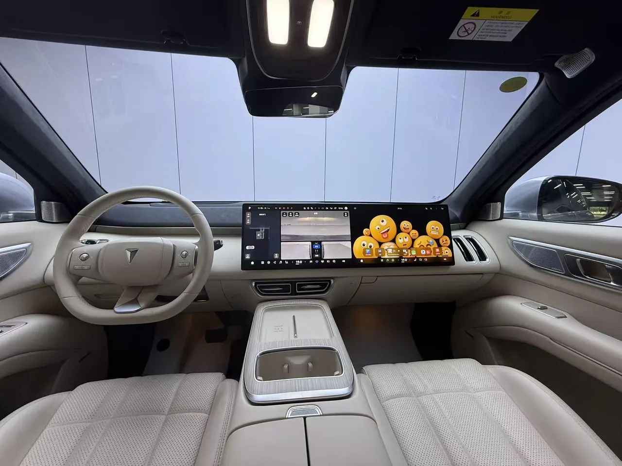 ChangAn Deepal 2025 S09 four-wheel drive Ultra high-fixed automatic gear 2