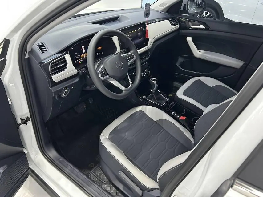 Volkswagen 2025 Tuyue New 1.5 Sharp Edition Automatic Gear 5