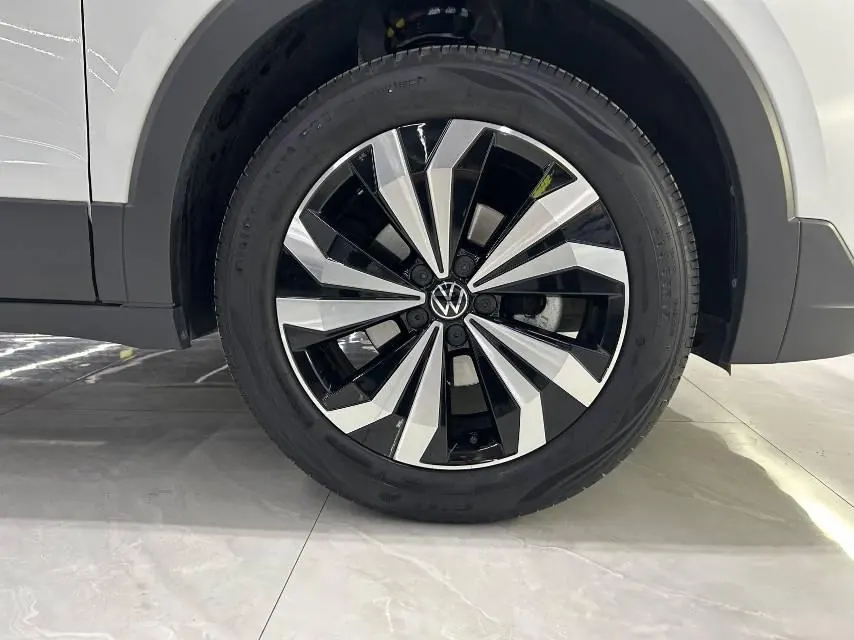 Volkswagen 2025 Tuyue New 1.5 Sharp Edition Automatic Gear 9