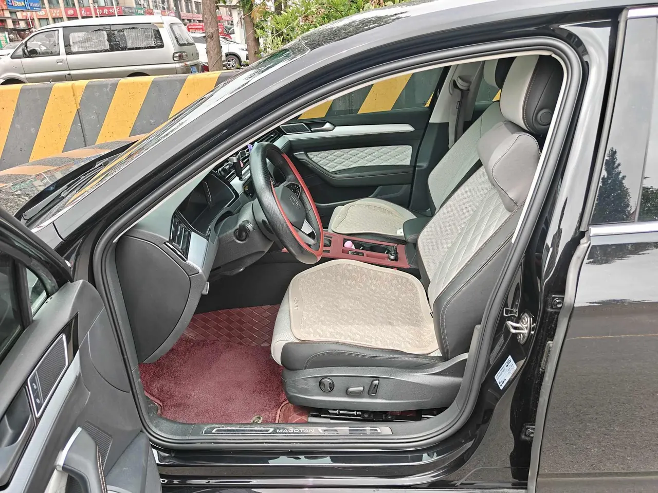 Volkswagen 2024 Magotan 2.0TSI 330TSI 2 million luxury automatic gear 6