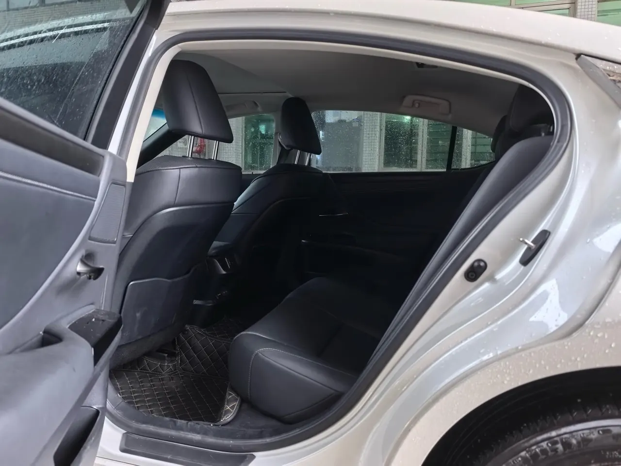 Lexus ES (Imported) 2024 ES200 2.0 Stepless Edition Automatic Gear 2