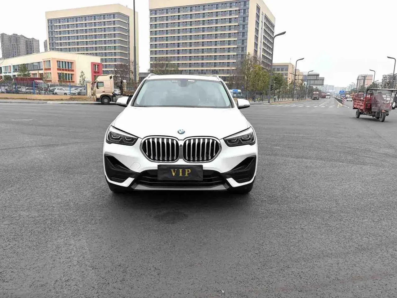 BMW 2020 X1 sDrive20Li 1.5T fashion automatic gear 2