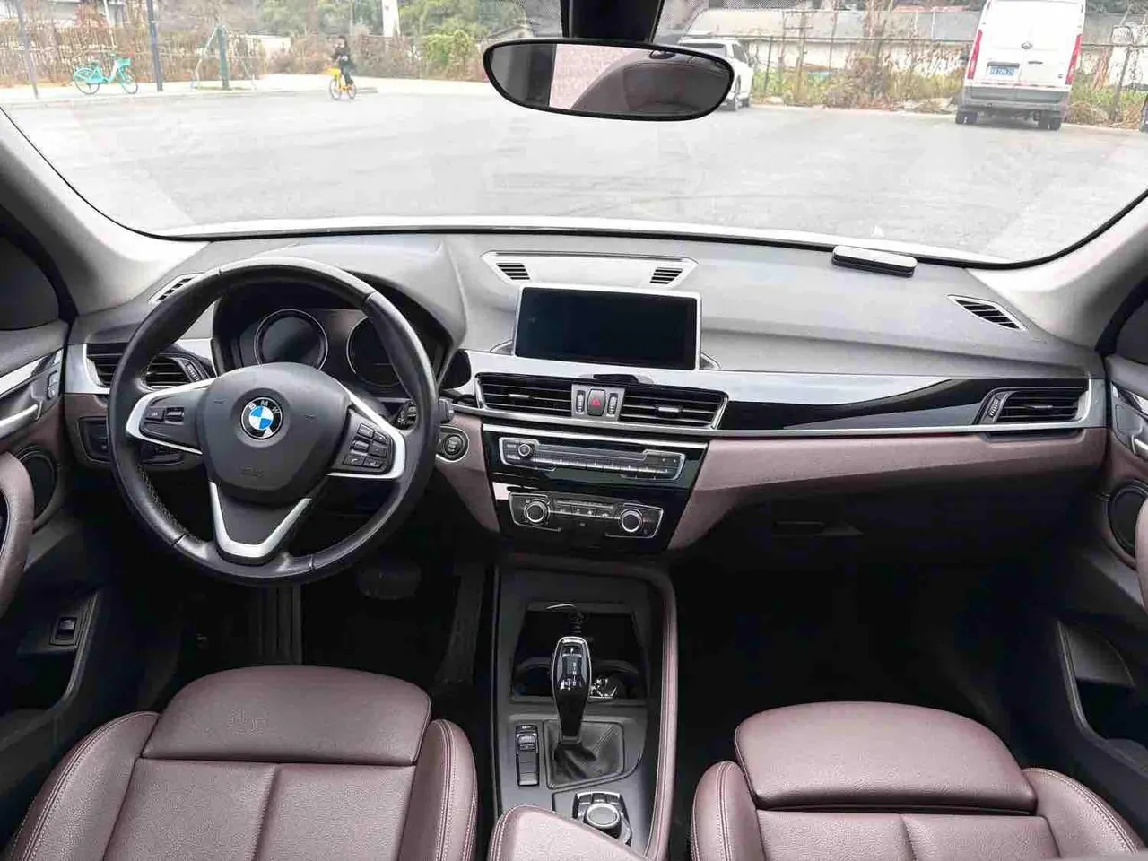 BMW 2020 X1 sDrive20Li 1.5T fashion automatic gear 6