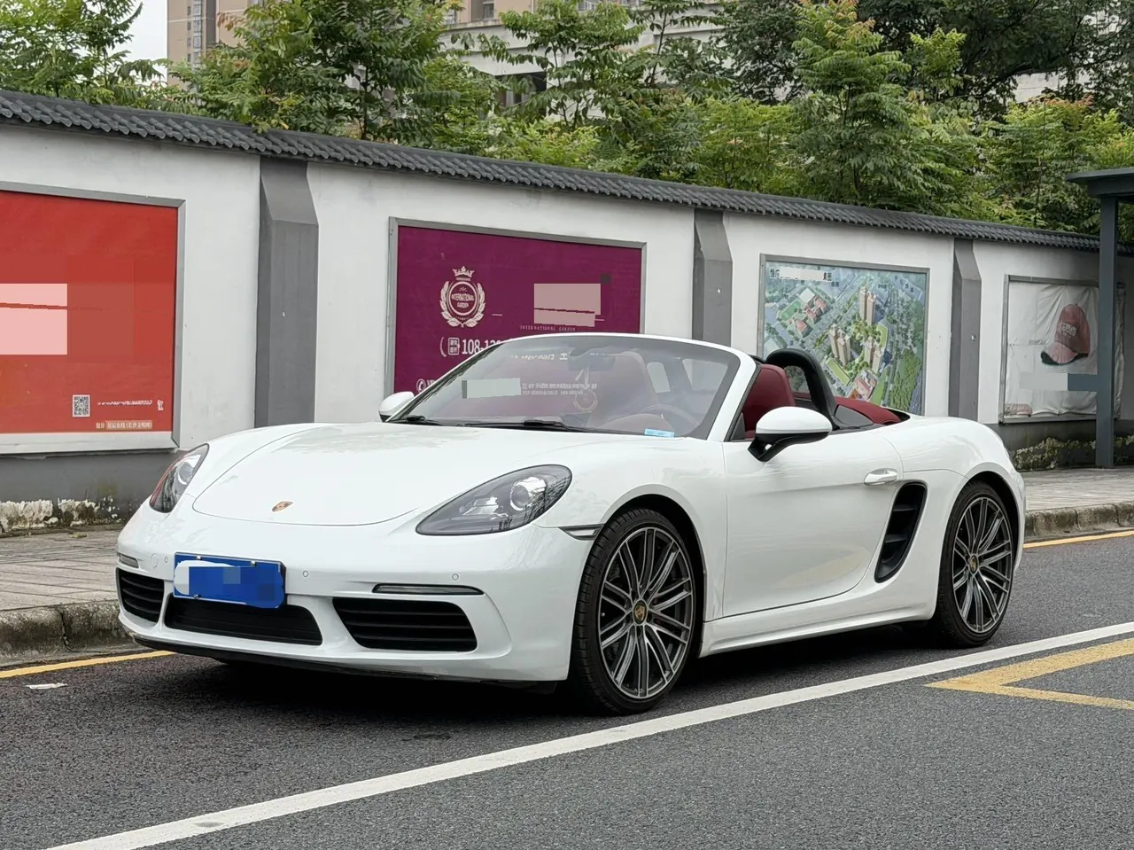 Porsche 718 (Imported) 2020 718 Boxer 2.0T Automatic - View 1