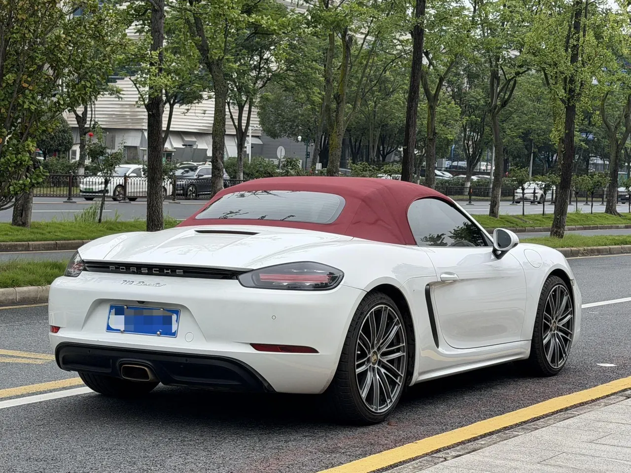 Porsche 718 (Imported) 2020 718 Boxer 2.0T Automatic 5