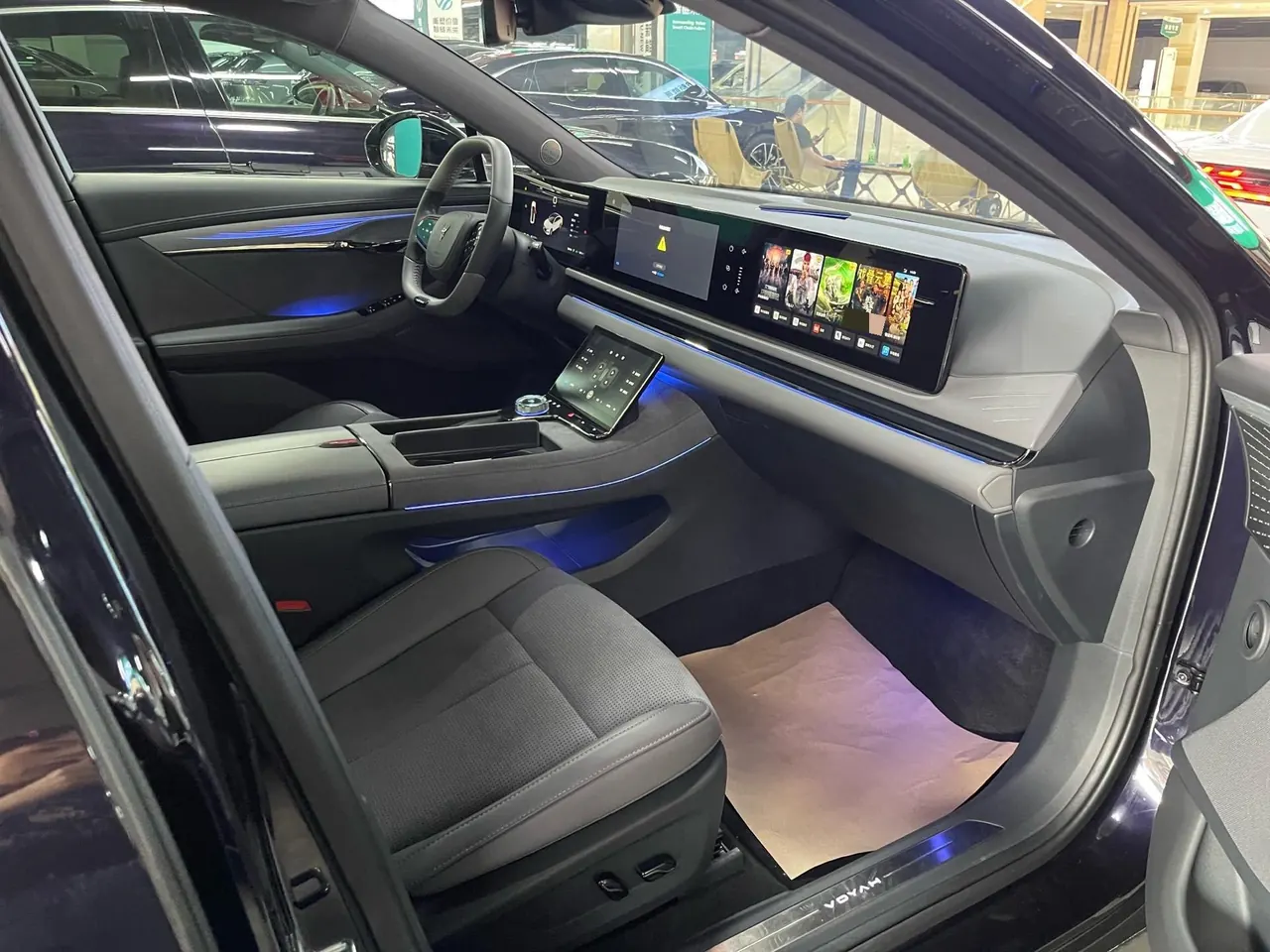Voyah 2024 models chasing light PHEV 1.5T four-wheel drive ultra-long endurance flagship automatic gear 7