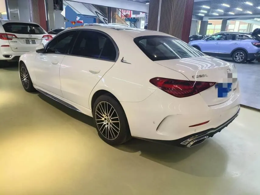 Mercedes Benz Class C 2024 C 260 L 48V 1.5T (Change 3) Automatic 3