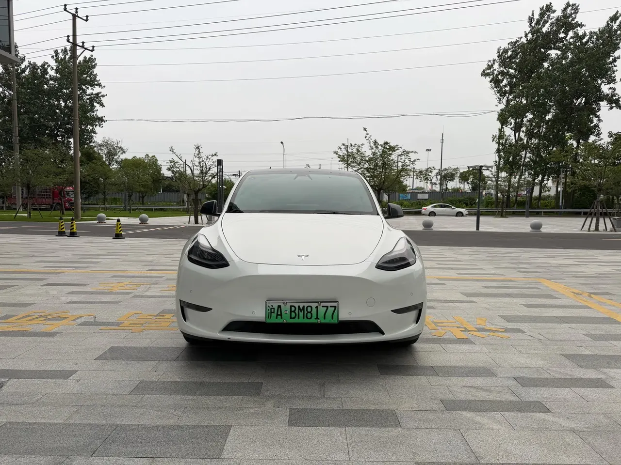 Tesla 2021 Model Y long endurance all-wheel drive version automatic transmission 2