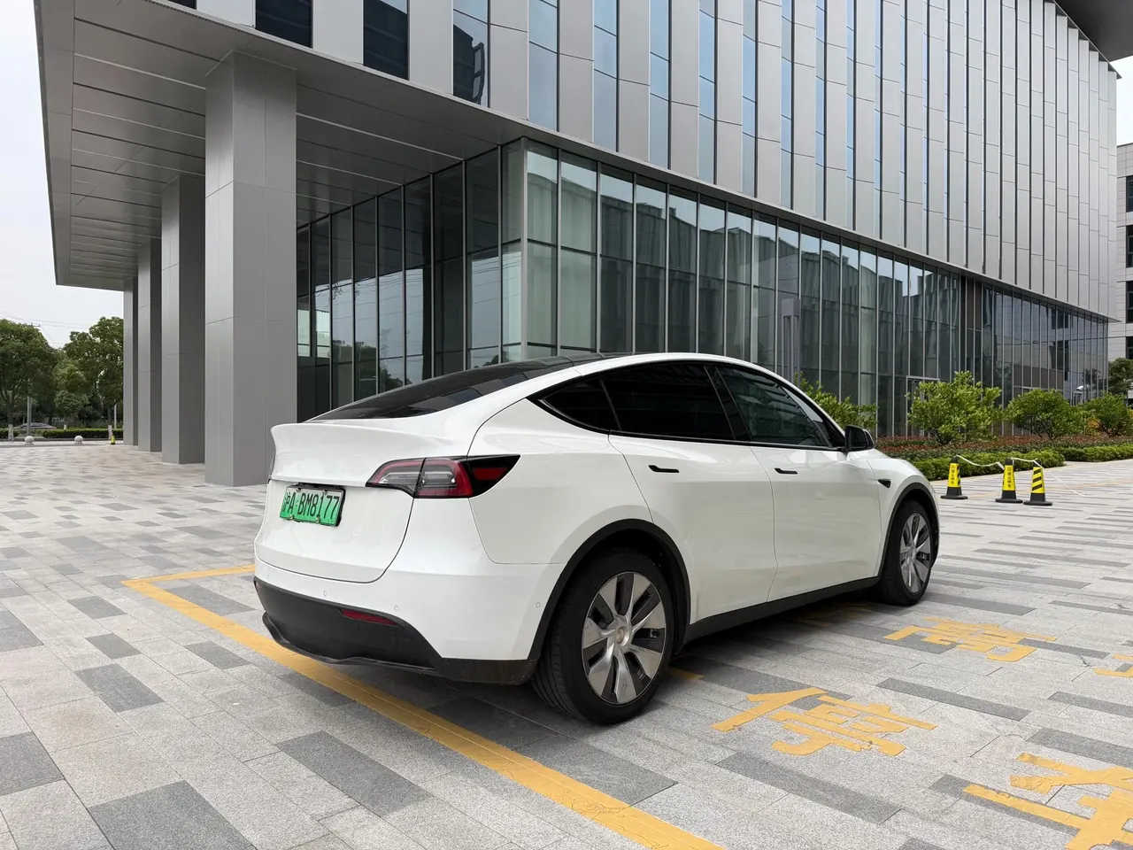 Tesla 2021 Model Y long endurance all-wheel drive version automatic transmission 7