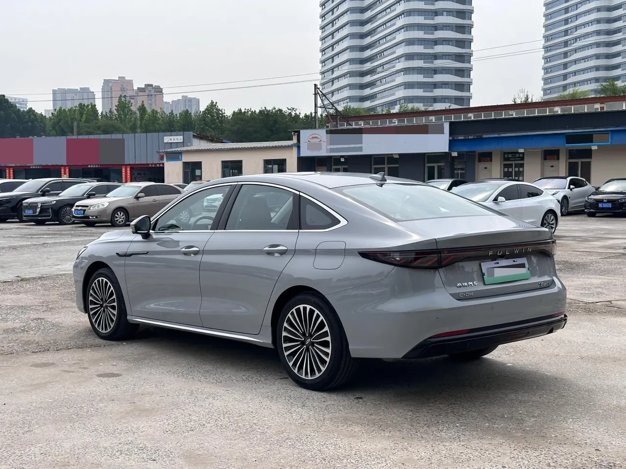 Chery 2025 Fengyun A8L 1.5TGDI 145km Luxury Automatic Gear 7