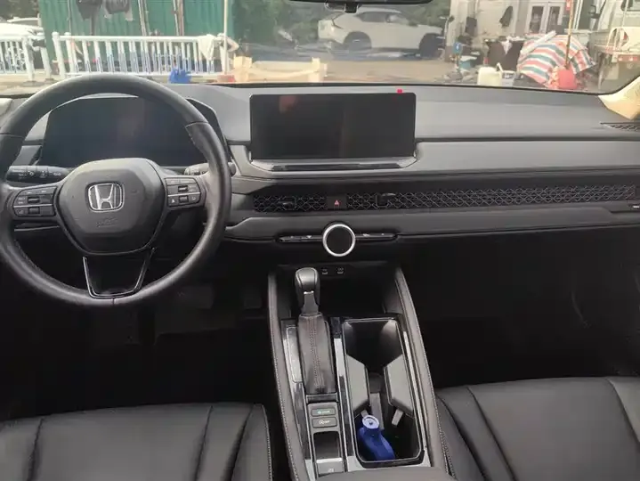 Accord 2024 260TURBO Deluxe Edition 12
