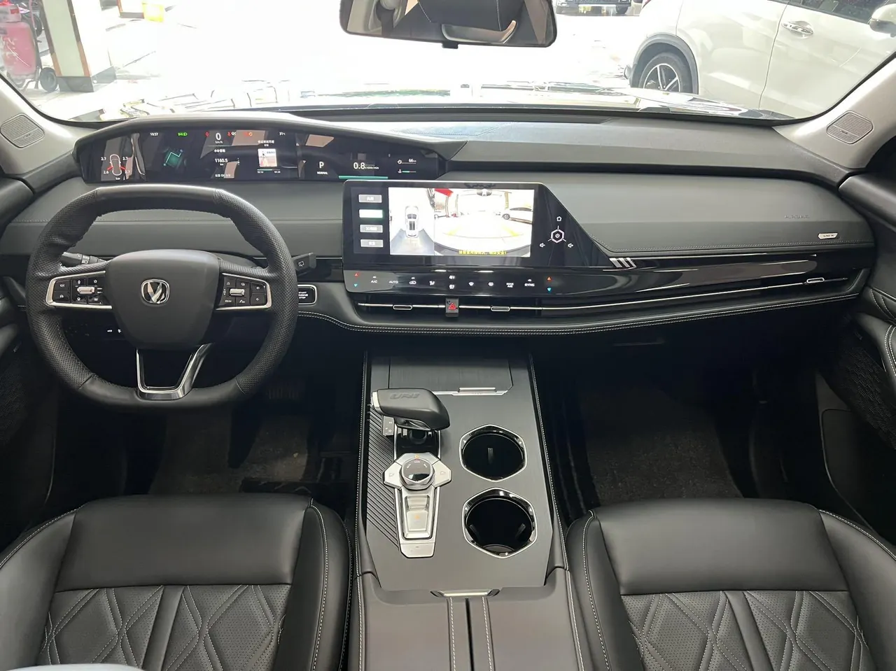 ChangAn 2024 UNI-K 2.0T Two-Drive Global Edition Automatic Gear 6