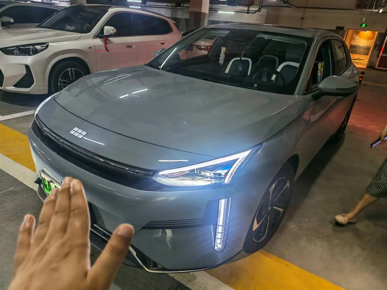 Открыть галерею: Geely Galaxy 2024 L6 1.5T Longteng Edition 125km PLUS Automatic Gear