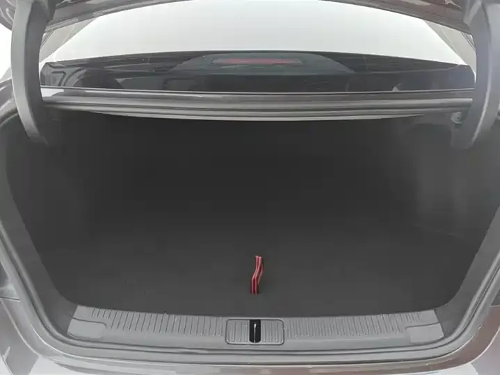 MG5 2023 Model 180DVVT CVT Luxury Edition 4