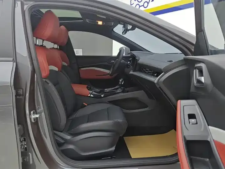MG5 2023 Model 180DVVT CVT Luxury Edition 8