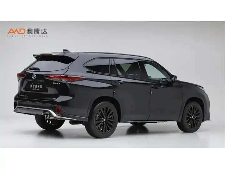 Crown Lu Fang 2026 2.0T 4-wheel drive 3