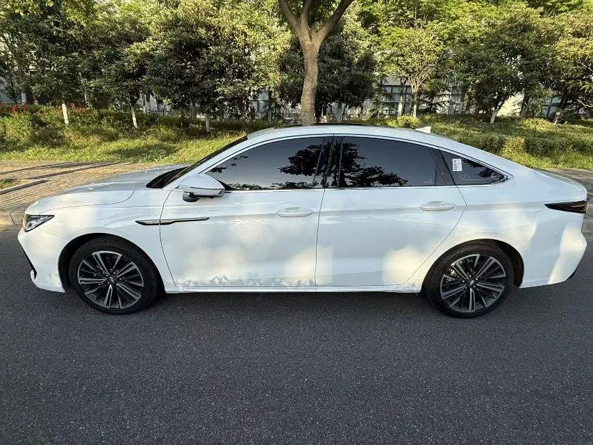 Chery 2025 Erez 8 Pro 1.6TGDI 290TGDI Comfortable Automatic Gear 5