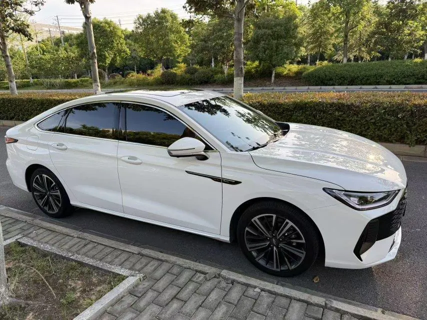 Chery 2025 Erez 8 Pro 1.6TGDI 290TGDI Comfortable Automatic Gear 9