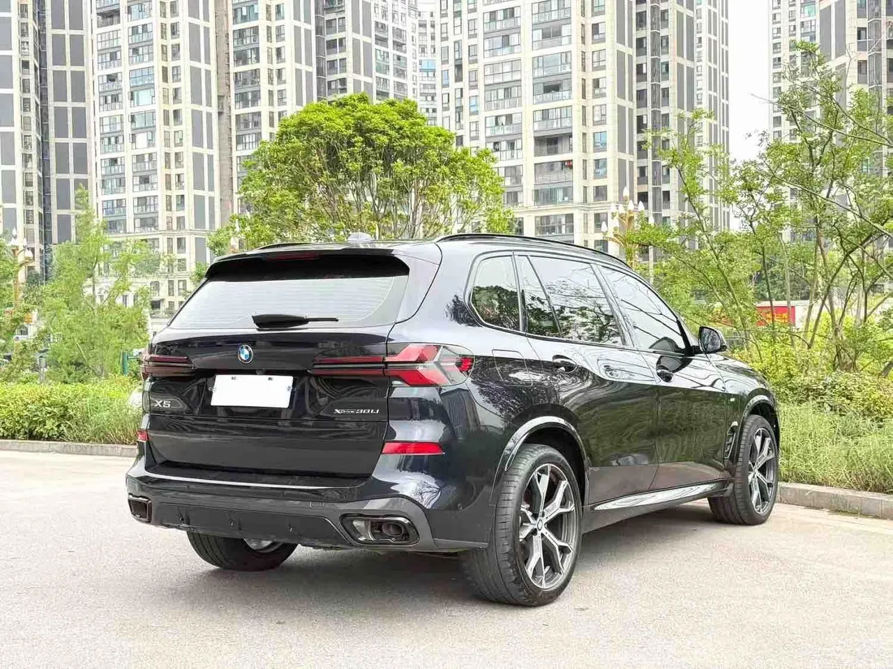BMW 2025 X5 xDrive30Li 48V 2.0T exclusive m sports obsidian night suit automatic gear 9