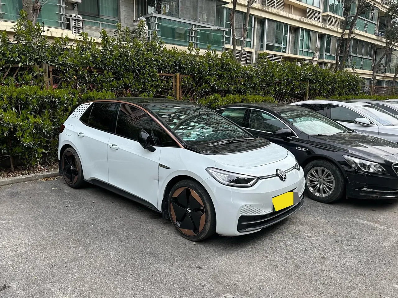 Volkswagen 2021 ID. 3 Pro Extremely Intelligent Automatic 2