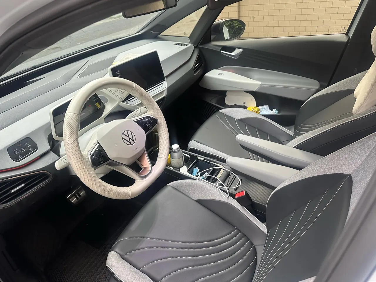 Volkswagen 2021 ID. 3 Pro Extremely Intelligent Automatic 4