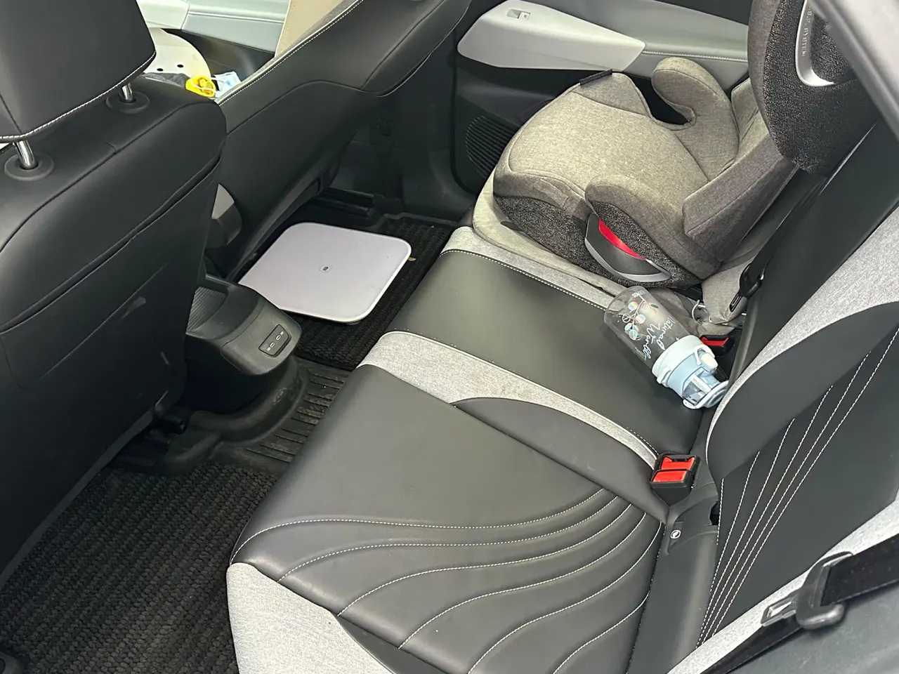 Volkswagen 2021 ID. 3 Pro Extremely Intelligent Automatic 5