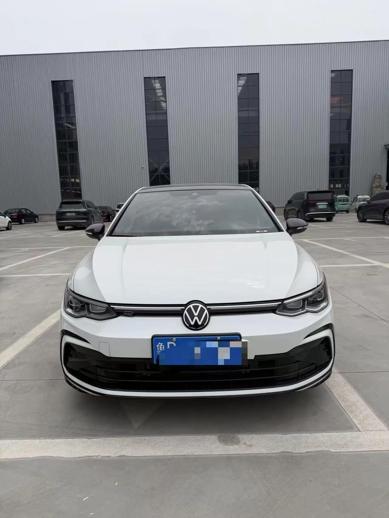 Volkswagen 2021 Golf 8 R-Line 1.4TSI 280TSI Automatic 6