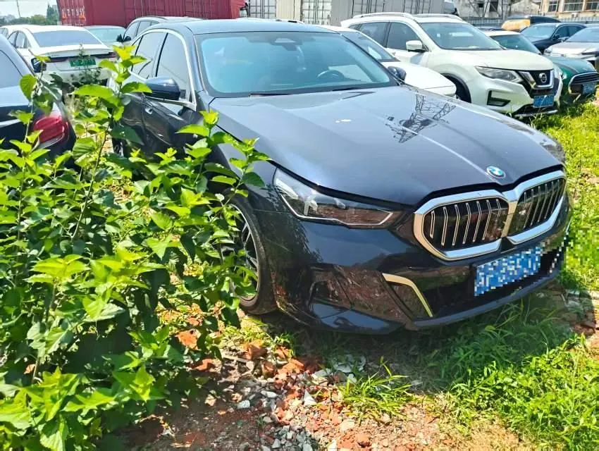 BMW 5 Series 2024 525Li 2.0T Luxury Suit Automatic Gear 2