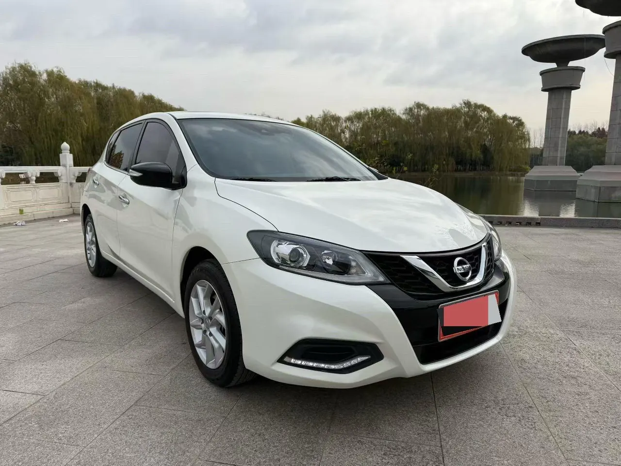 Nissan 2021 Tiida 1.6 Stepless Smart Edition Automatic Gear 3