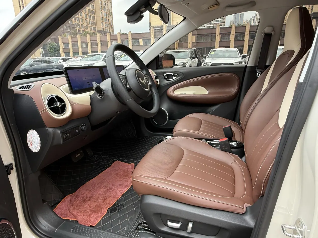 WuLing 2025 Plantronics 410km LingBox Exclusive Automatic Transmission 7