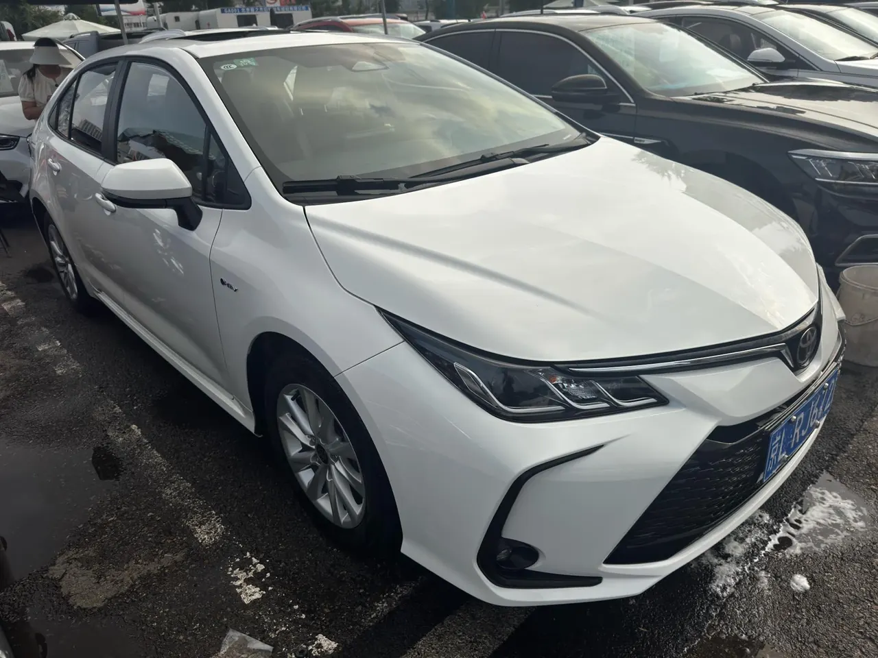 Toyota 2025 Corolla Double Engine 1.8 Stepless Intelligent Electric Hybrid Pioneer Edition Automatic Gear 3