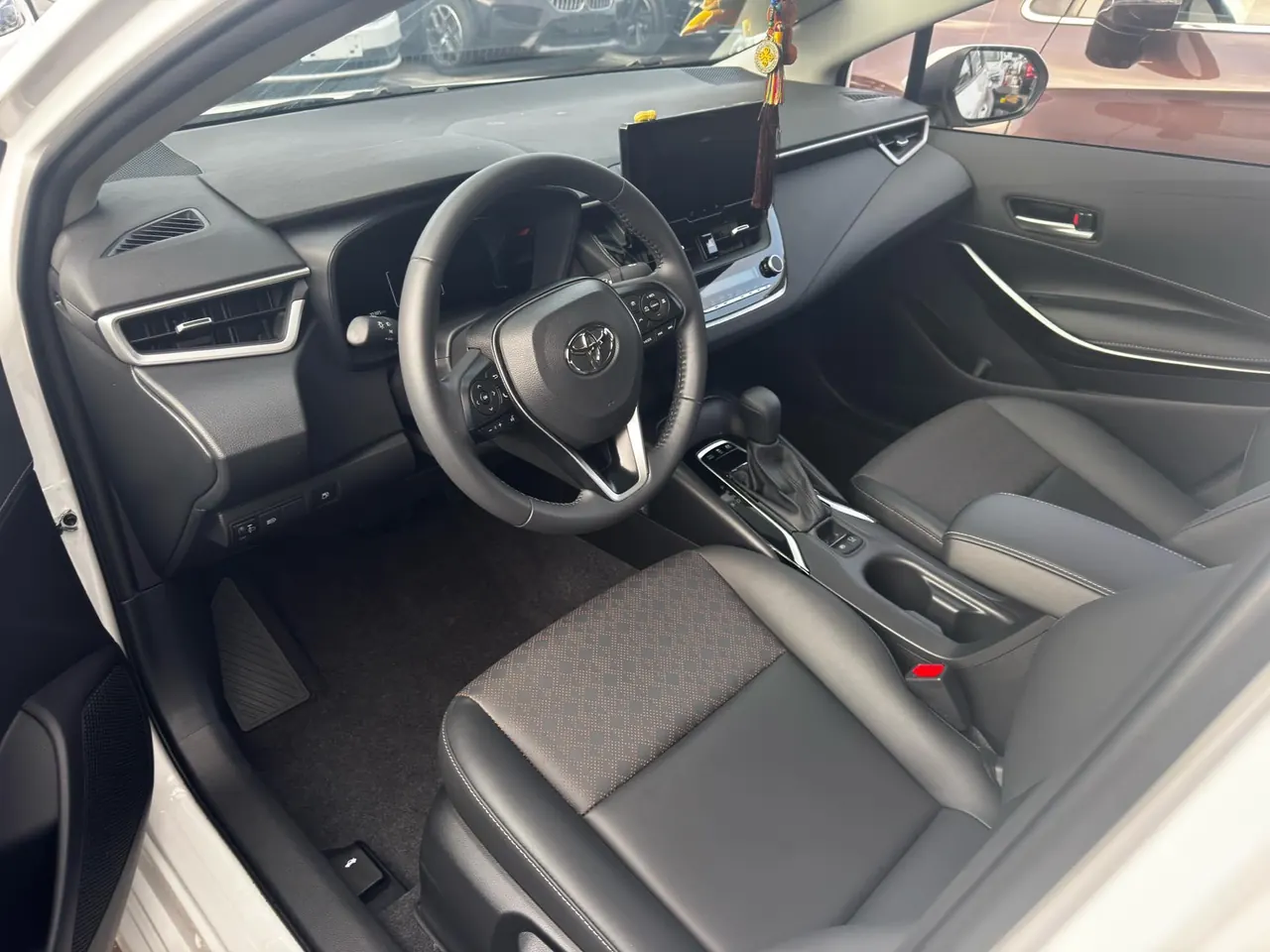 Toyota 2025 Corolla Double Engine 1.8 Stepless Intelligent Electric Hybrid Pioneer Edition Automatic Gear 6