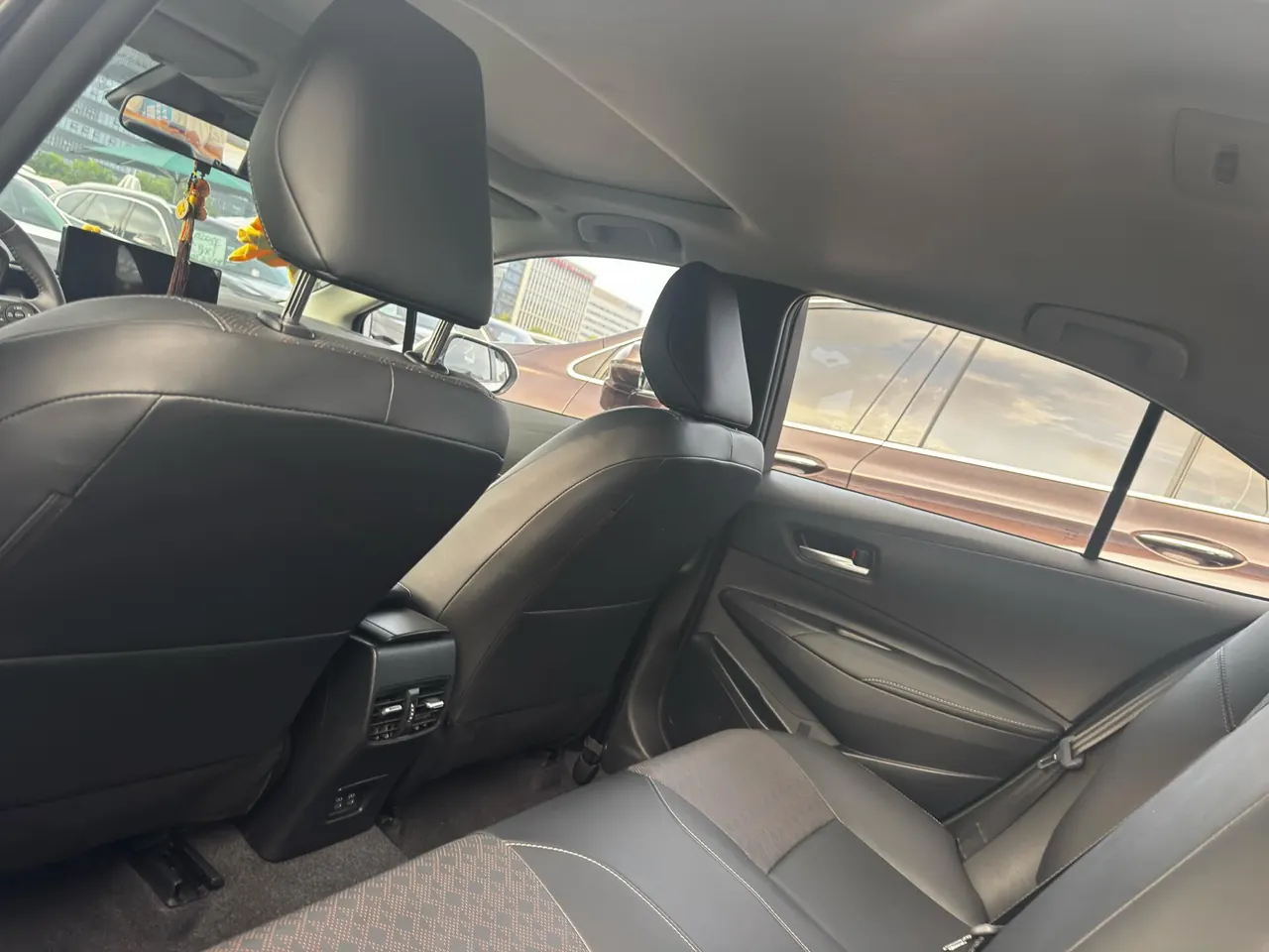 Toyota 2025 Corolla Double Engine 1.8 Stepless Intelligent Electric Hybrid Pioneer Edition Automatic Gear 7