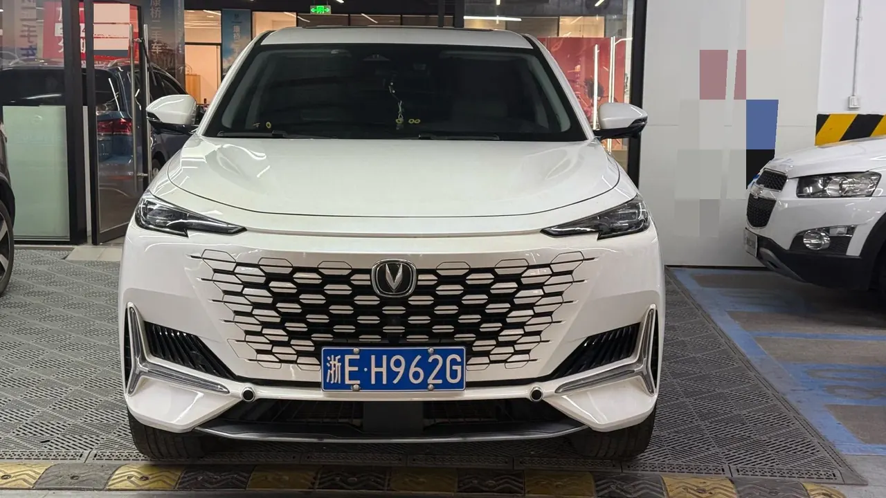 ChangAn 2021 UNI-K 2.0T Honorable Automatic 2