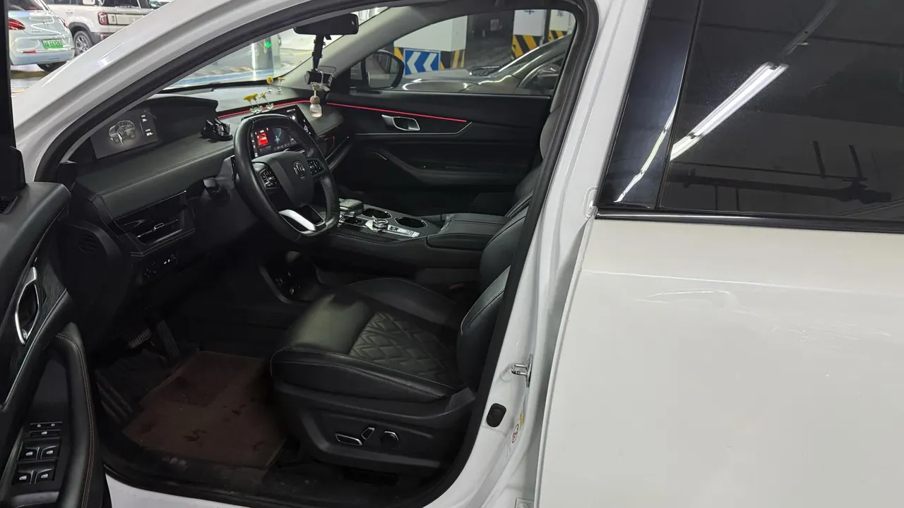 ChangAn 2021 UNI-K 2.0T Honorable Automatic 4