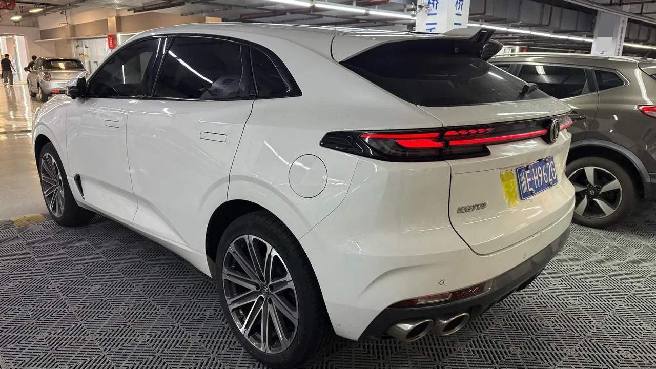 ChangAn 2021 UNI-K 2.0T Honorable Automatic 6