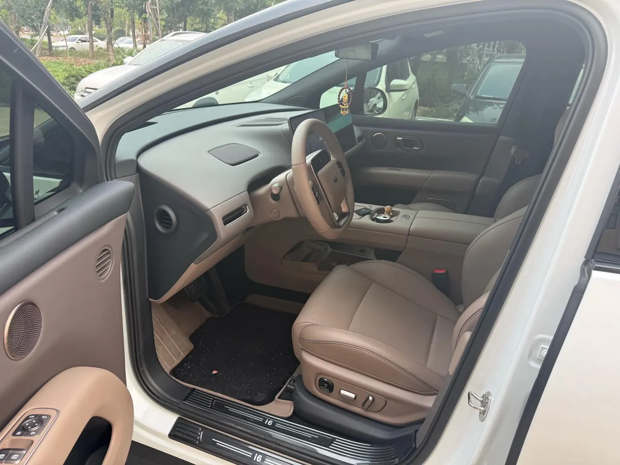 Li 2025 I 300.00g Drive Standard Edition Automatic Gear 3