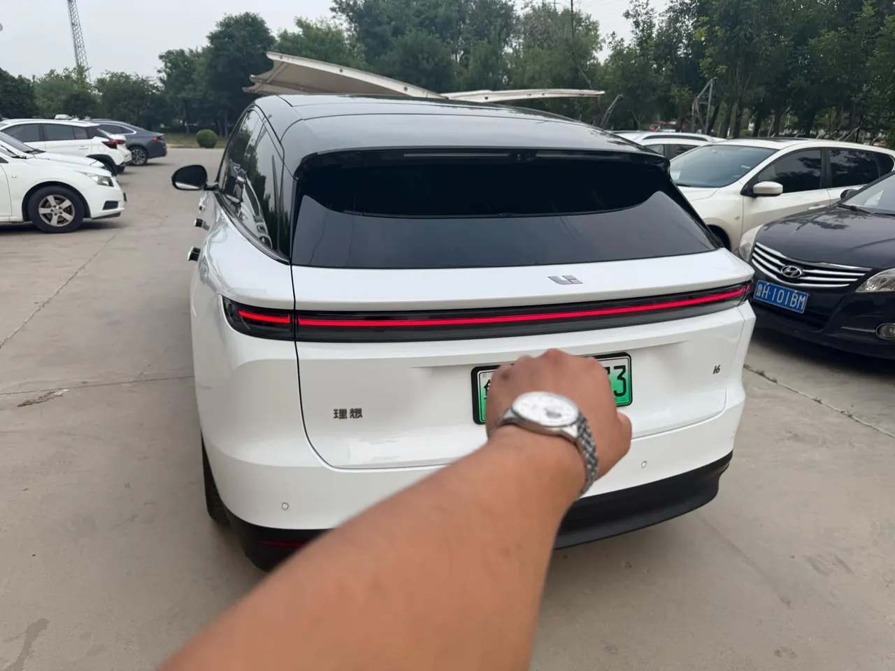 Li 2025 I 300.00g Drive Standard Edition Automatic Gear 6