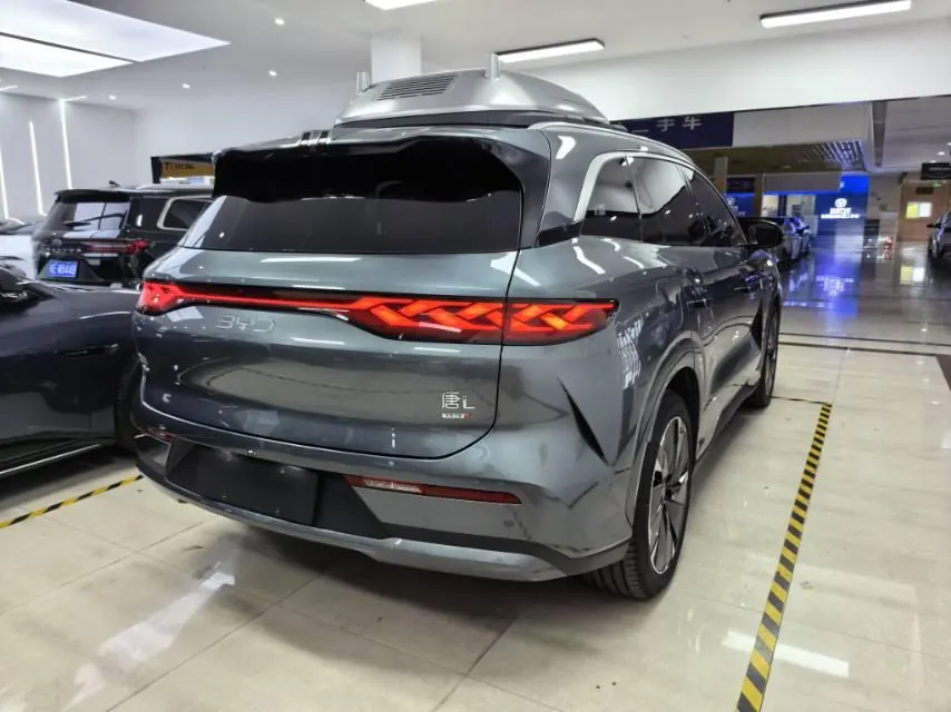 BYD 2025 Tang L DM 1.5T stepless 175KM unmanned aerial vehicle player version automatic gear 11